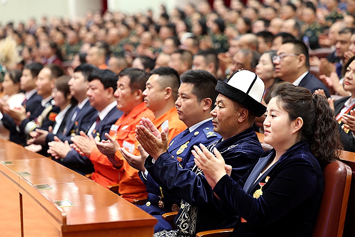 20250925c01b894fe3af40908f9843506a278a35_20250925b89bf499d40d4745ba173826f912c1e9_副本 20250925c01b894fe3af40908f9843506a278a35_20250925b89bf499d40d4745ba173826f912c1e9_副本