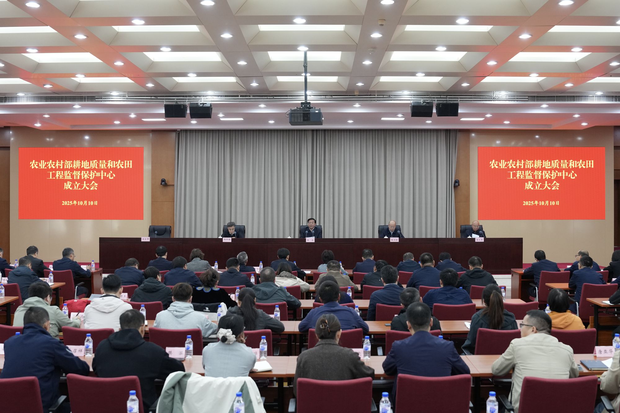 fe64f89e-6d5c-4c00-b4f1-fccfebba4183 fe64f89e-6d5c-4c00-b4f1-fccfebba4183