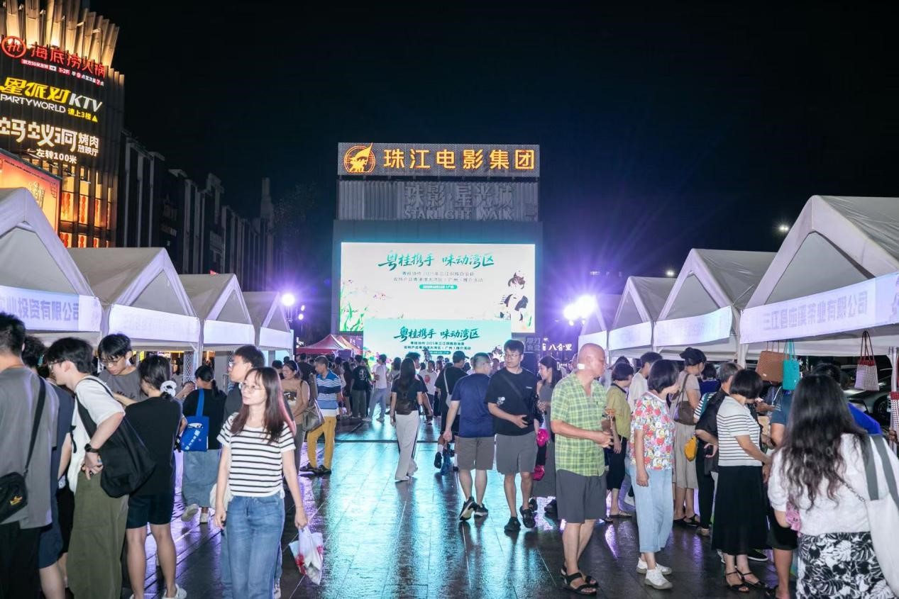 2cafeed1-a0bb-4a65-afe5-bf715ecde95b 2cafeed1-a0bb-4a65-afe5-bf715ecde95b