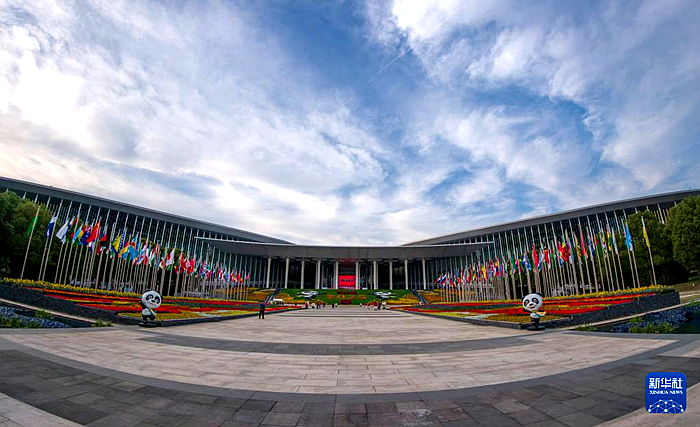 935862872433462815 935862872433462815